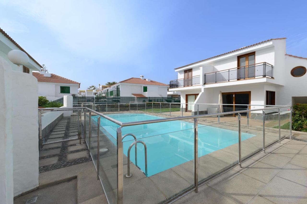 Bonito Bungalow Con Piscina Junto A La Playa San Bartolomé 외부 사진